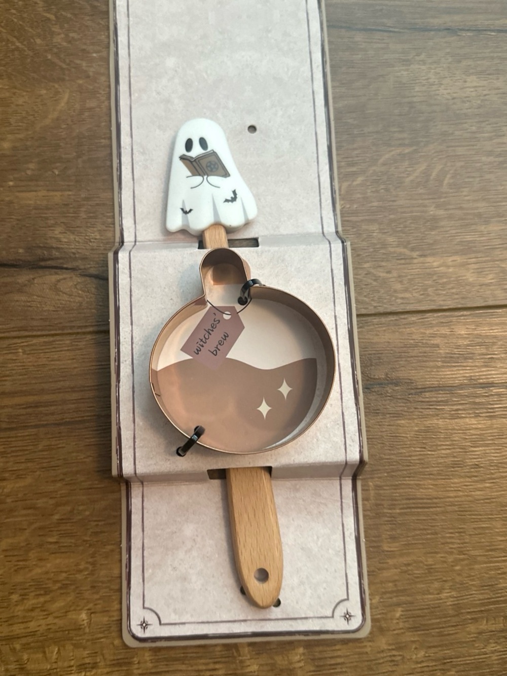 Halloween kitchen accessories